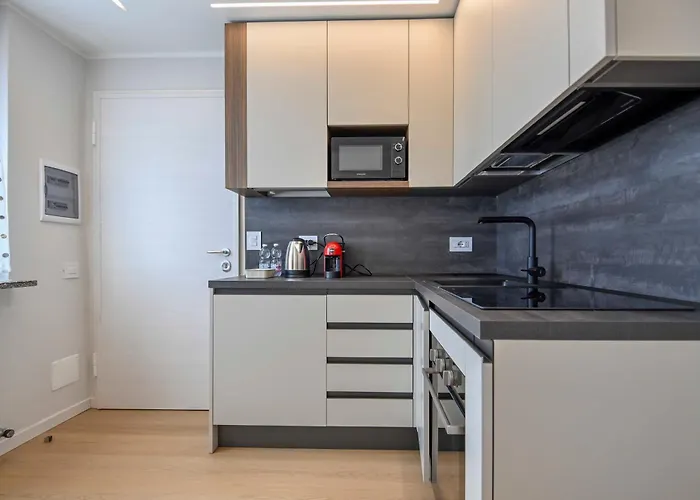 Bilocale Chic 3, 10 Min Aeroporto Milano-bergamo, Aria Condizionata E Doccia Idromassaggio