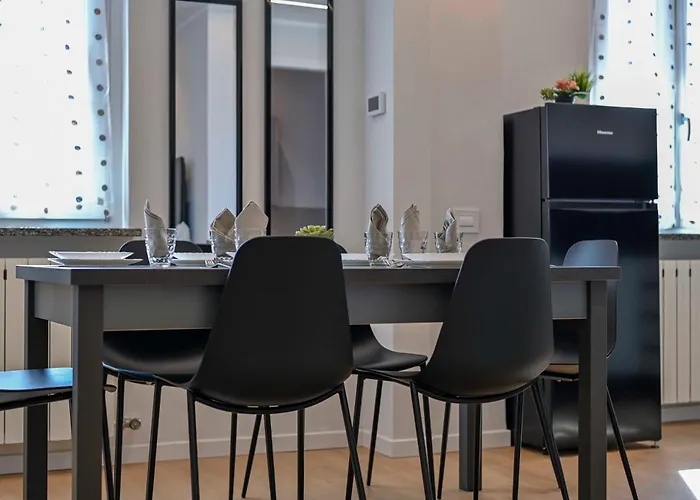 Bilocale Chic 3, 10 Min Aeroporto Milano-bergamo, Aria Condizionata E Doccia Idromassaggio Bérgamo