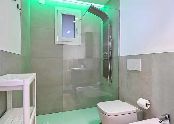 Apartamento Bilocale Chic 3, 10 Min Aeroporto Milano-bergamo, Aria Condizionata E Doccia Idromassaggio